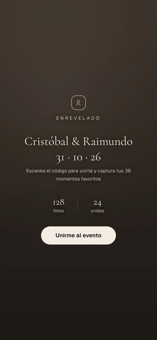 Pantalla de bienvenida con los nombres de los novios